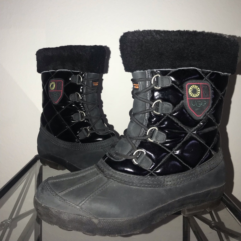 Black Ugg Snow Boots